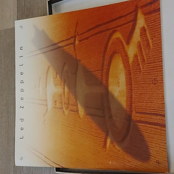 Led Zeppelin 4 CD Box Set With Booklet 1990 Atlantic Recording Corp. - Picture 3 of 4